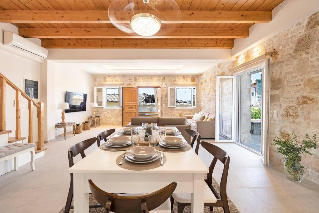 Kastellanoi  Emily'S Cottage House מראה חיצוני תמונה